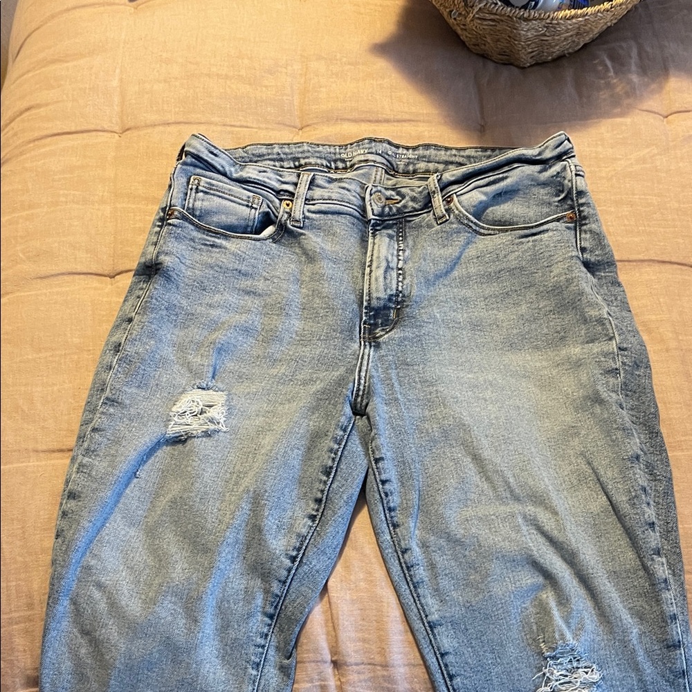 Old Navy Light Blue Distressed Straight Jeans